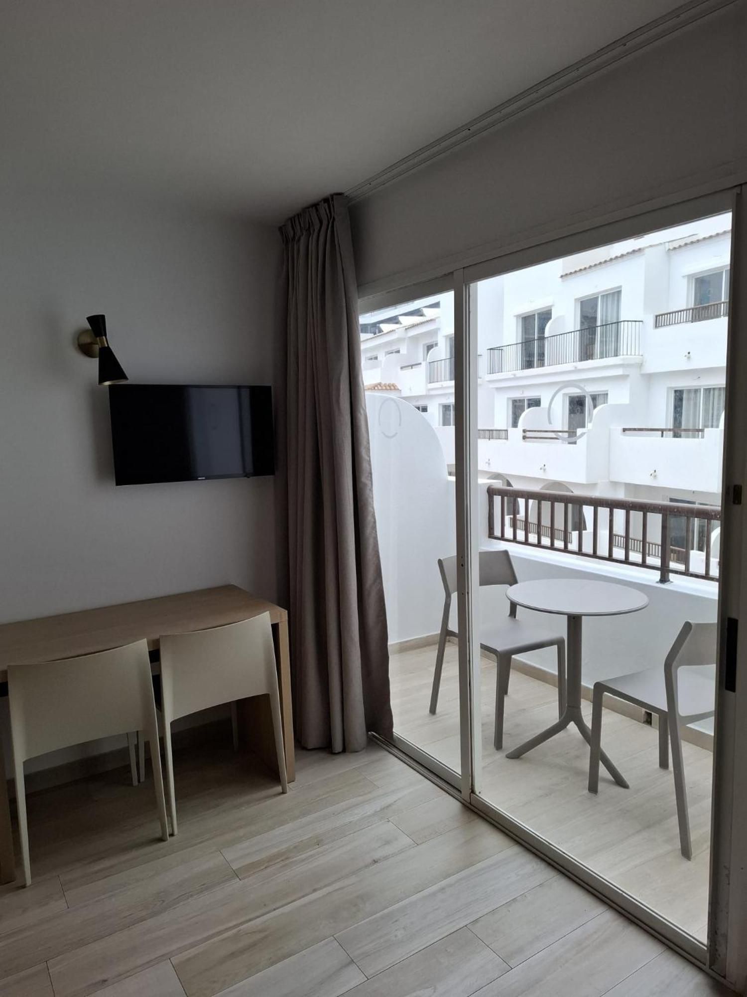 Sunside Ibiza Studios - Only Adults- Formerly Known As Central Park ซานอันโตนิโอ ภายนอก รูปภาพ
